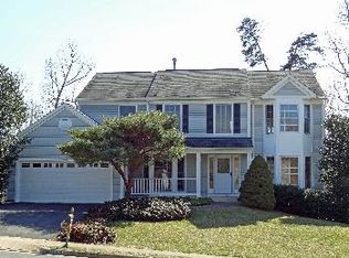 13907 Stonefield Dr, Clifton, VA 20124