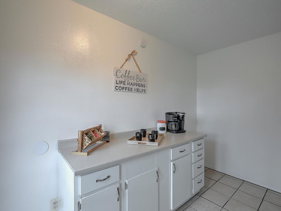 1st image of 2612 Chelwood Park Blvd NE APT B