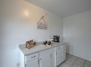 2612 Chelwood Park Blvd NE APT B, Albuquerque, NM 87112