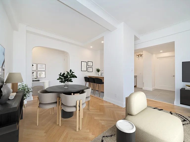 600 W 111th St #13B1 — Photo 3