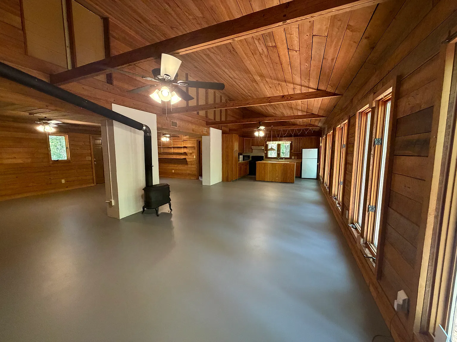2 bed, 1.5 bath, 1840 sqft, $1,700 — Photo 4