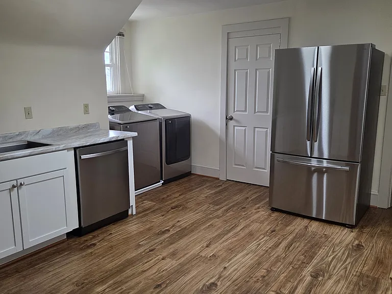 133 Oakland St #2 — Photo 2