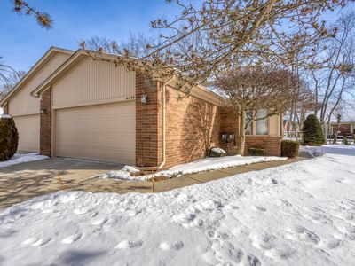 41296 Fortuna Dr E, Clinton Township, MI, 48038