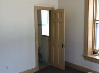 441 Carlisle St FL 1ST, Hanover, PA 17331