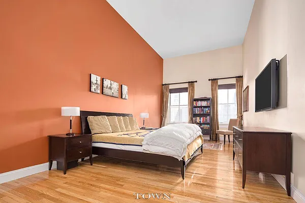 Sold by Town Residential | media 16