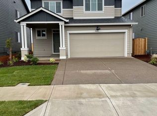 2211 Ben Brown Dr, Woodburn, OR 97071