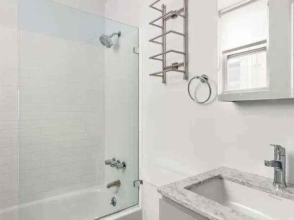 26 Gramercy Park South 8CD image 10 of 11