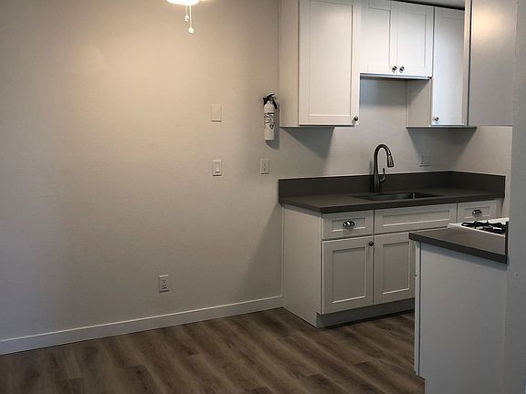 2nd image of 1443-1447 Holly Ave #F