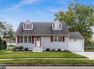 47 Shackamaxon Dr, Hamilton, NJ 08690