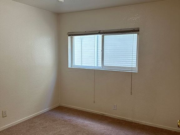 5th image of 3215 Filbert St #3211