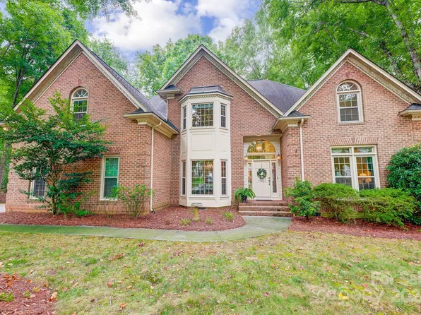 10215 Kilmory Ter, Charlotte, NC 28210