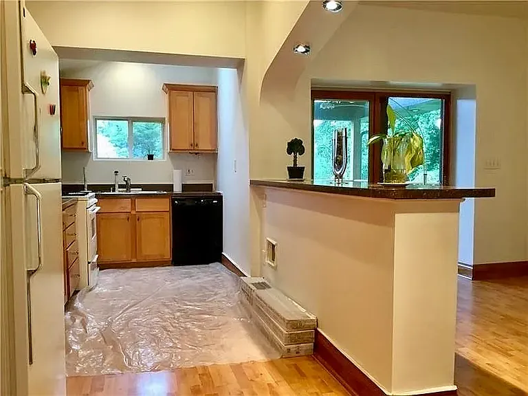 3145 Brackenridge St — Photo 4