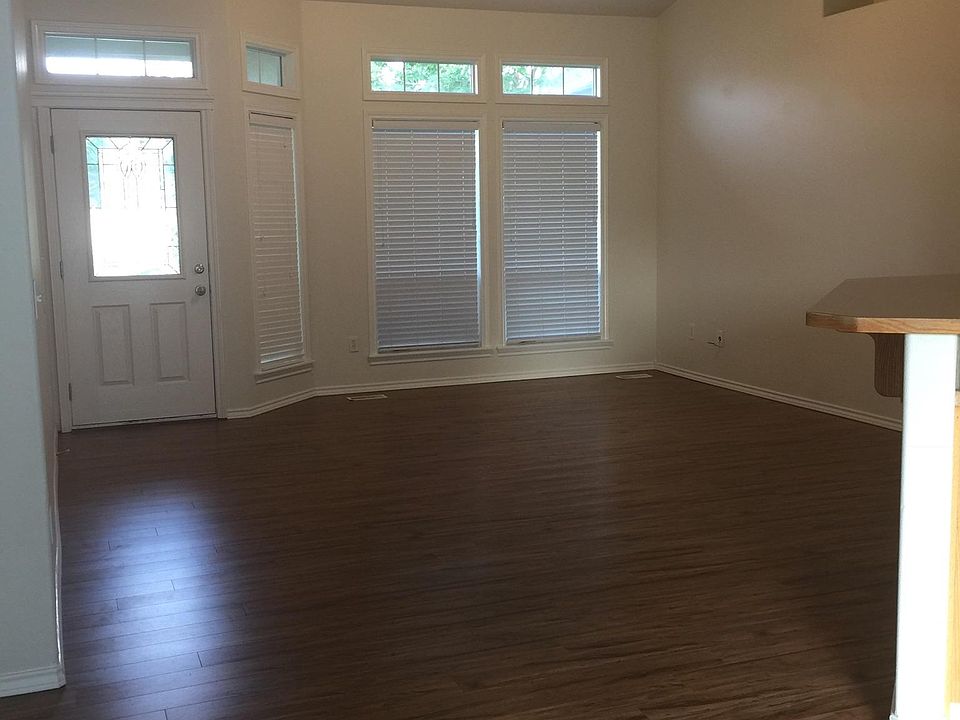 2nd image of 5393 N Vercelli Way