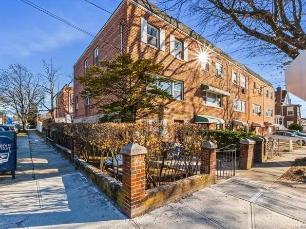 4094 Edson Avenue, Bronx, NY 10466