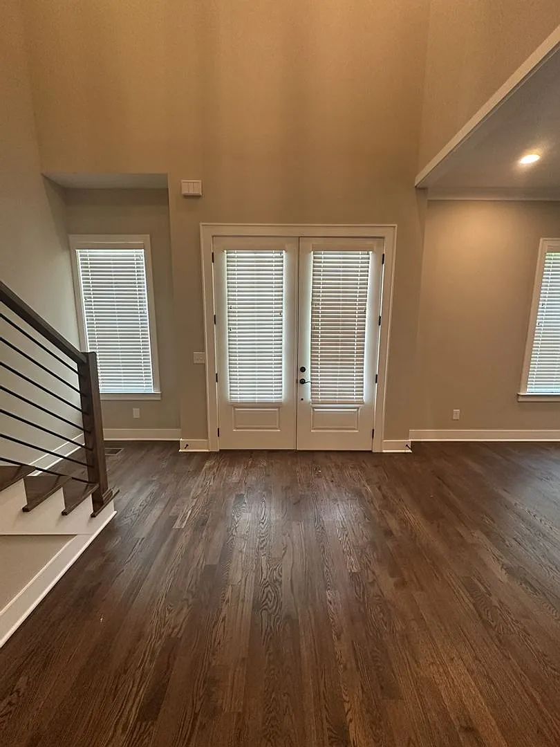Newer Spacious 3 Bedroom 2.5 Bathroom in Hixson! $600 off first month! — Photo 2