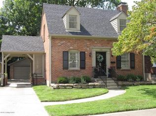 408 Fairlawn Rd, Saint Matthews, KY 40207