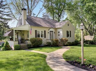 330 S School Ln, Lancaster, PA 17603