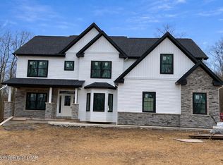 156 Heritage Way, Mountain Top, PA