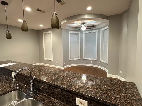 4111 S Indiana Ave #2, Chicago, IL 60653