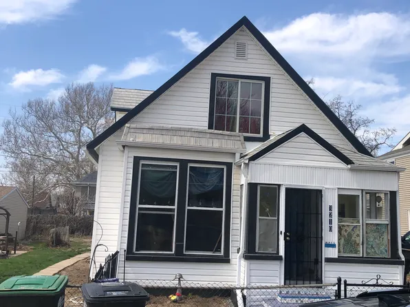 3210 N 24th Avenue Cir, Omaha, NE 68111