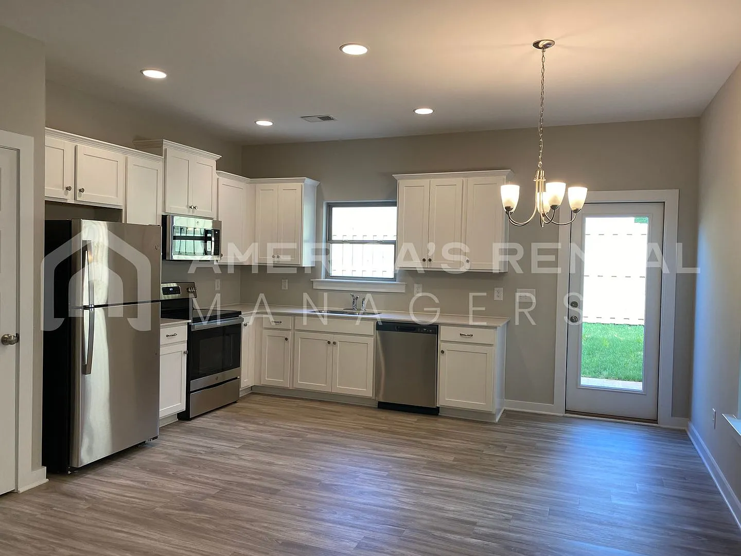 Home for Rent in Clanton, AL View with 48 Hours Notice! — Photo 4