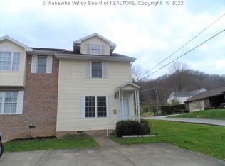 240 2nd St W, Madison, WV 25130