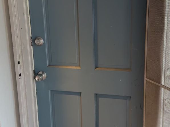 122 E Jones St APT 2