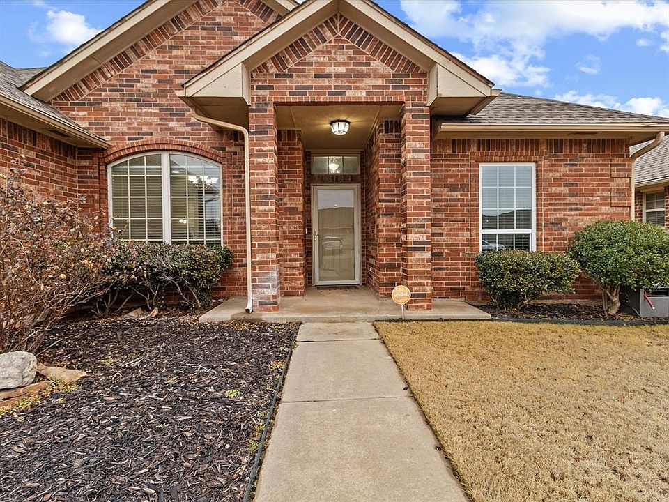 1st image of 3004 Loren Dr