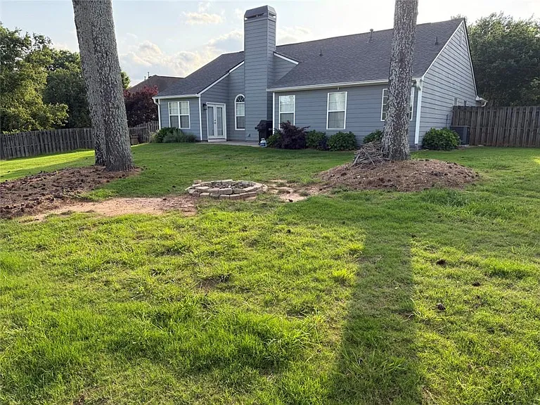 1425 Overland Xing — Photo 25