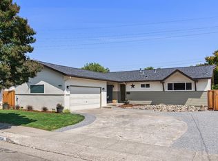 1338 Manhattan Way, Santa Rosa, CA 95401
