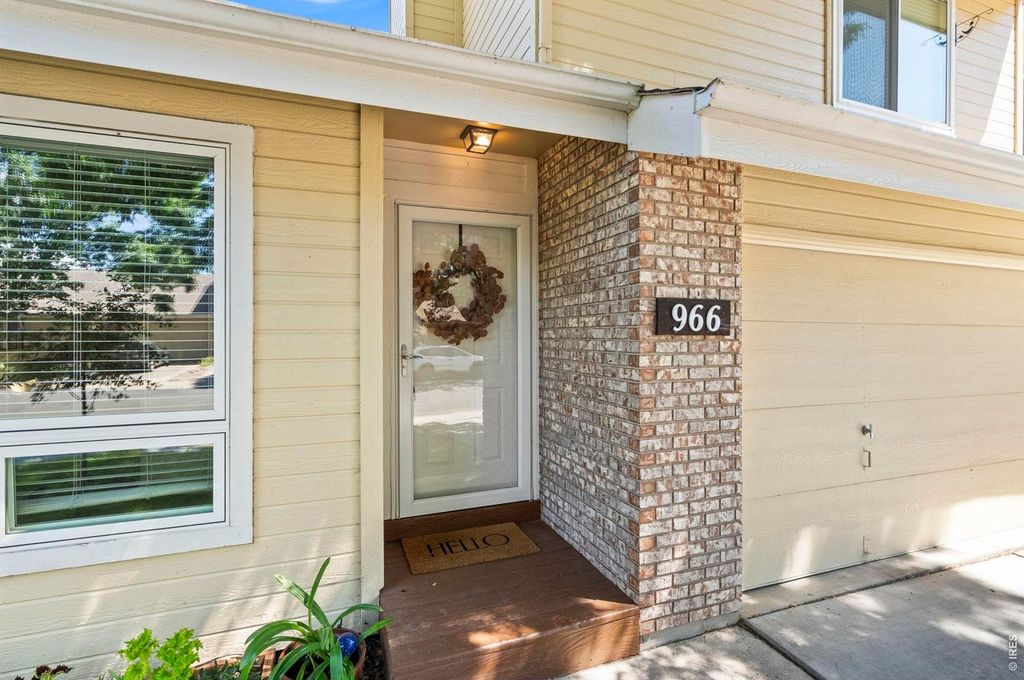 966 Shire Ct