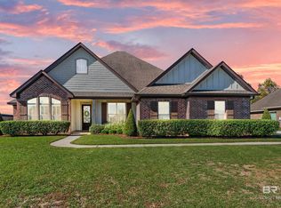 24899 Planters Dr, Daphne, AL 36526