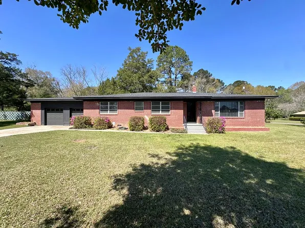 3005 Aaron St, Dothan, AL 36303