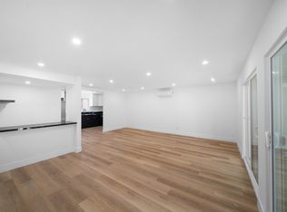605 San Vicente #202, Santa Monica, CA 90402