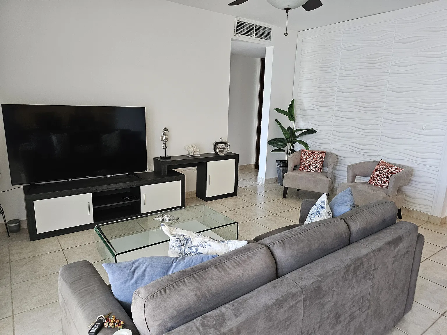 2 bed, 2.5 bath, $3,400 — Photo 4