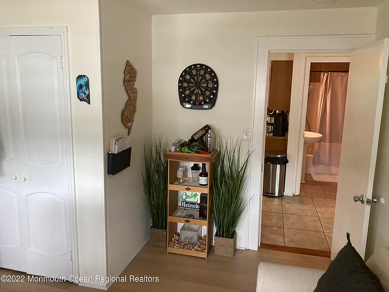 612 Campbell Ave #1 — Photo 12