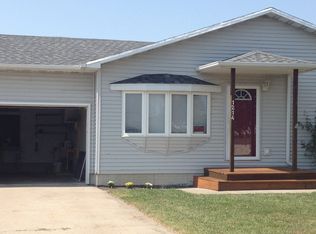 1214 Avenue K, Kearney, NE 68847