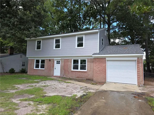 720 Fox Run Rd, Virginia Beach, VA 23452