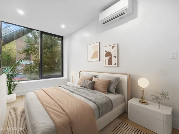 34 Avenue A image 2 of 14