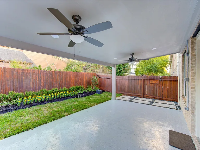1147 Sopris Dr — Photo 33