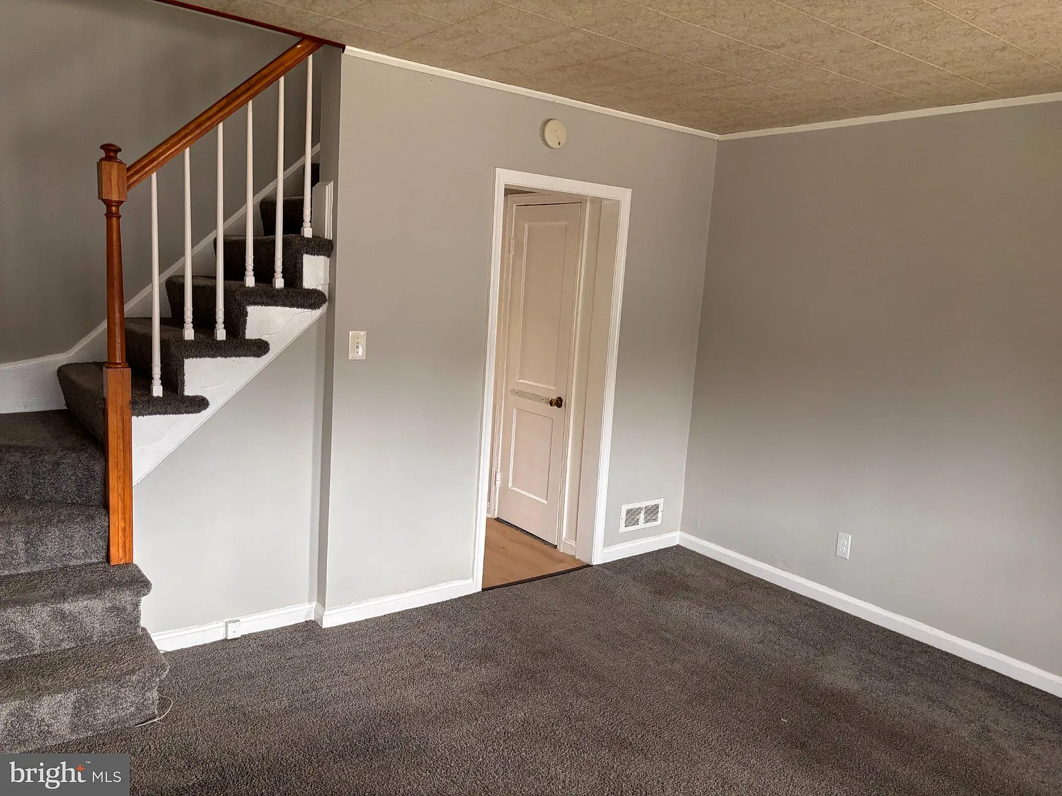 2 bed, 4.0 bath, 1050 sqft, $1,600 — Photo 3