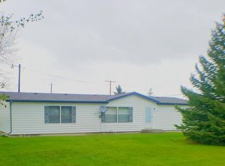 519 Iowa Ave, Valier, MT 59486