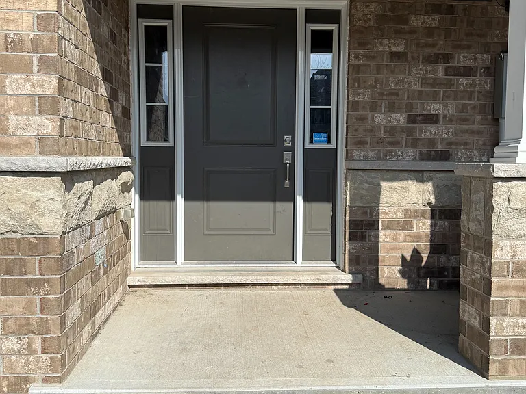 133 Templewood Dr — Photo 43