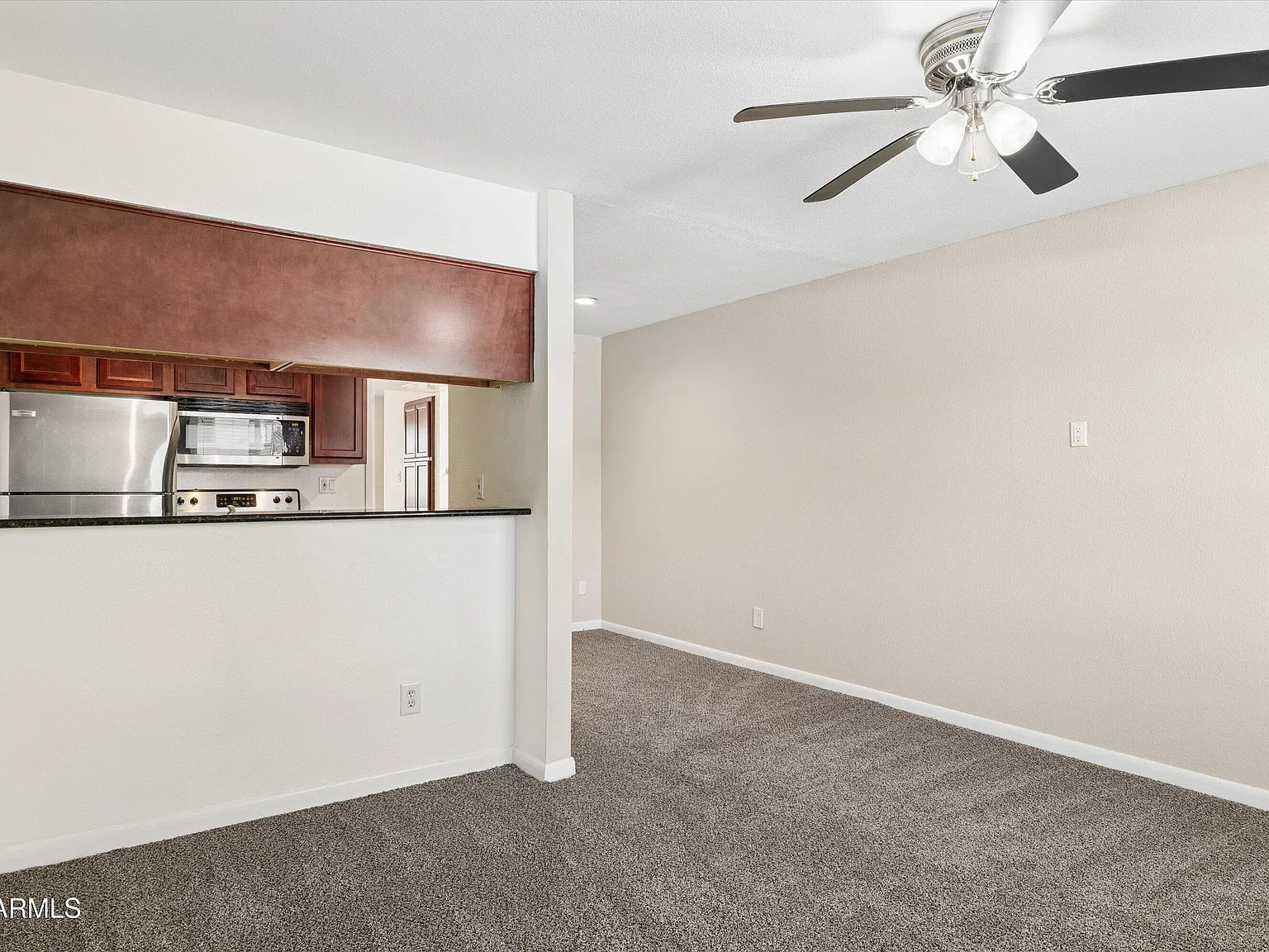 1 bed, 1.0 bath, 750 sqft, $1,299 — Photo 4