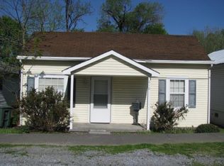 610 N Roan St, Elizabethton, TN 37643