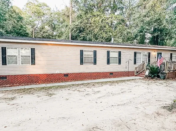 2343 Princess Pond Rd, Summerton, SC 29148