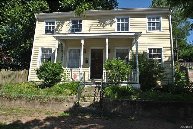 1st image of 413 W 28th St