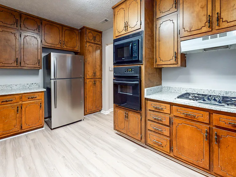6771 Branch Dr — Photo 7
