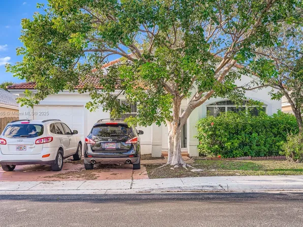 10397 SW 16th St, Hollywood, FL 33025