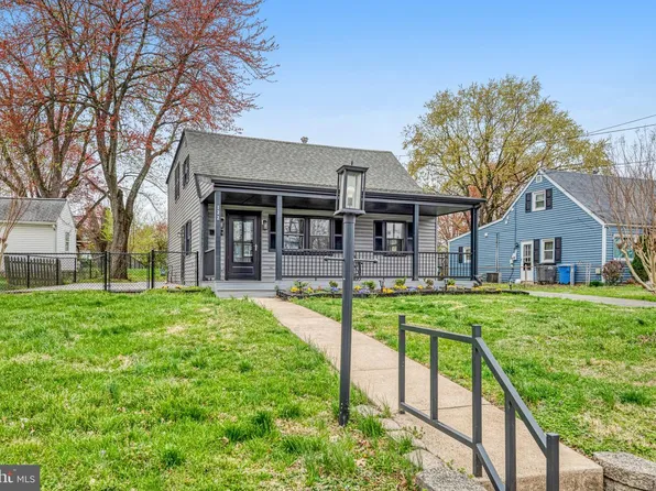 122 Scott Dr, Manassas Park, VA 20111